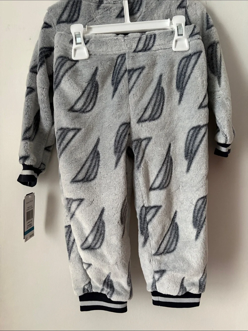 Nautica Gray and Navy Sail Fleece  Set